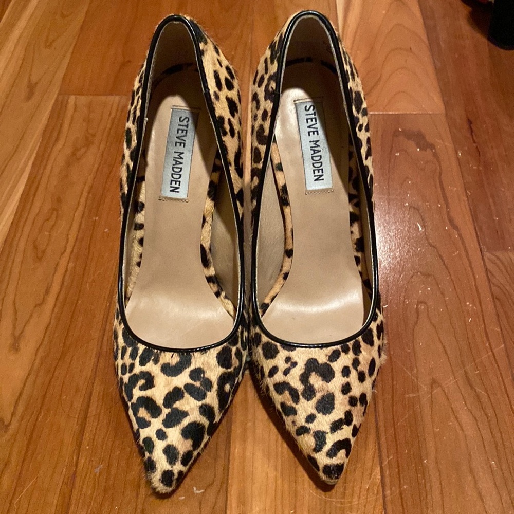 Steve Madden Leopard heels